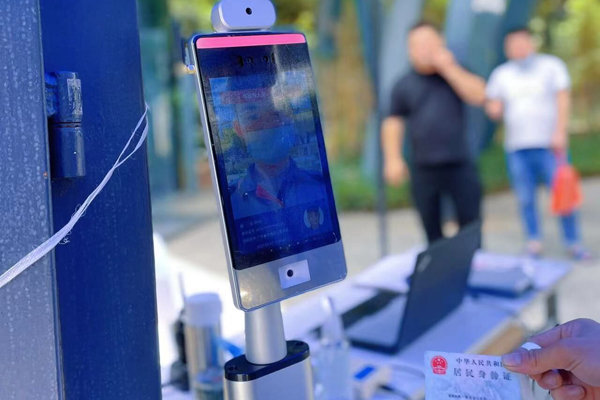 To see AI health code accurate epidemic prevention technology from the perspective of anti-epidemic black technology--Face recognition temperature measurement health code all-in-one machine 62a93369d82bc.jpg